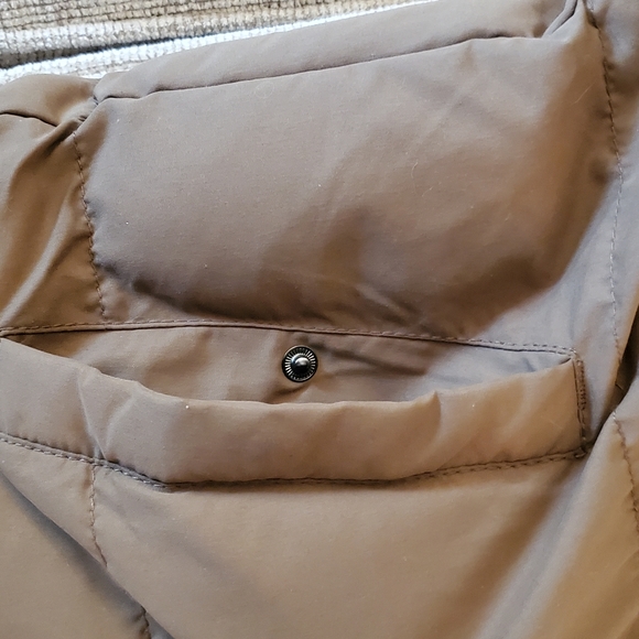 St.John's Bay Quilted Vest - Picture 3 of 4